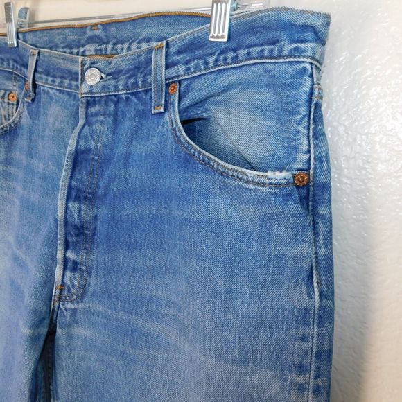 Vintage Levis 501xx 90s Jeans Size 38x30 Cotton Denim Button Fly Casual Pants - Picture 8 of 16